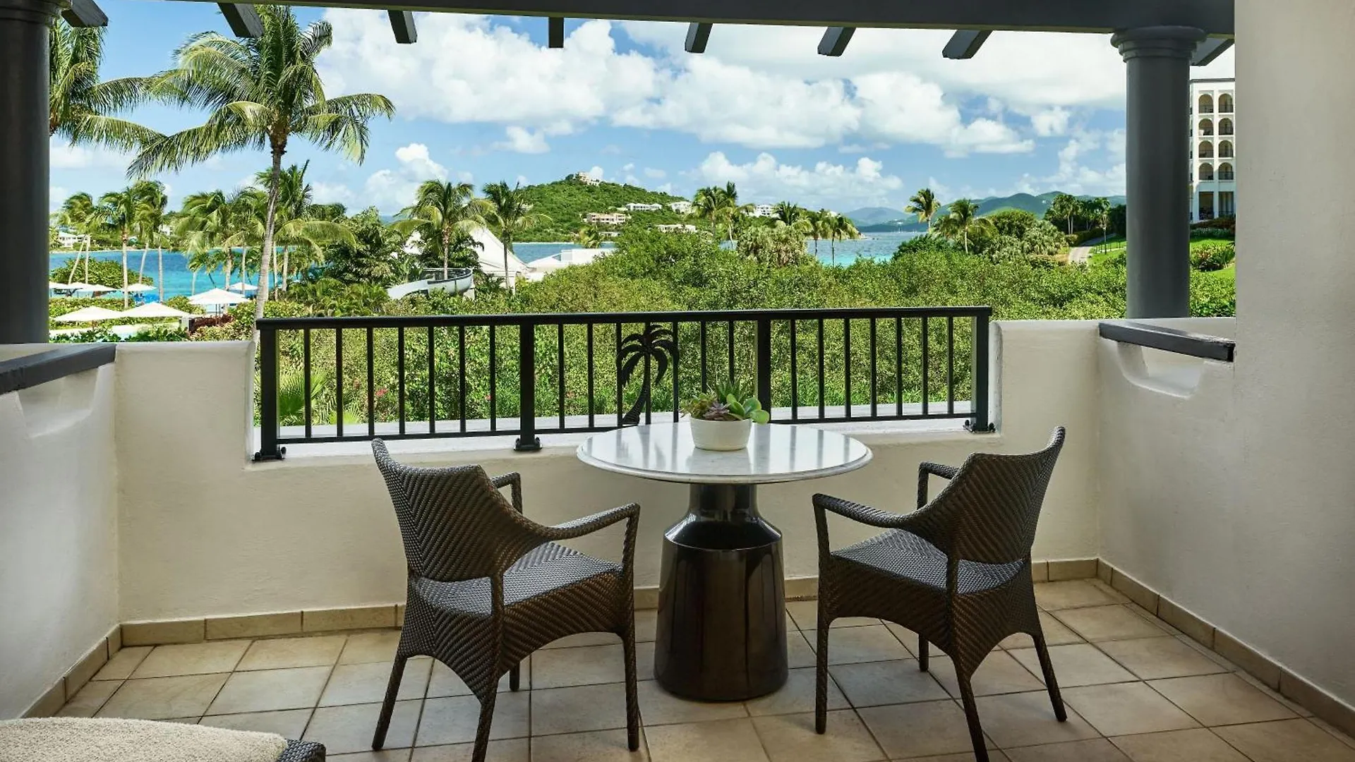 Resort Hotel The Ritz-Carlton St. Thomas Benner