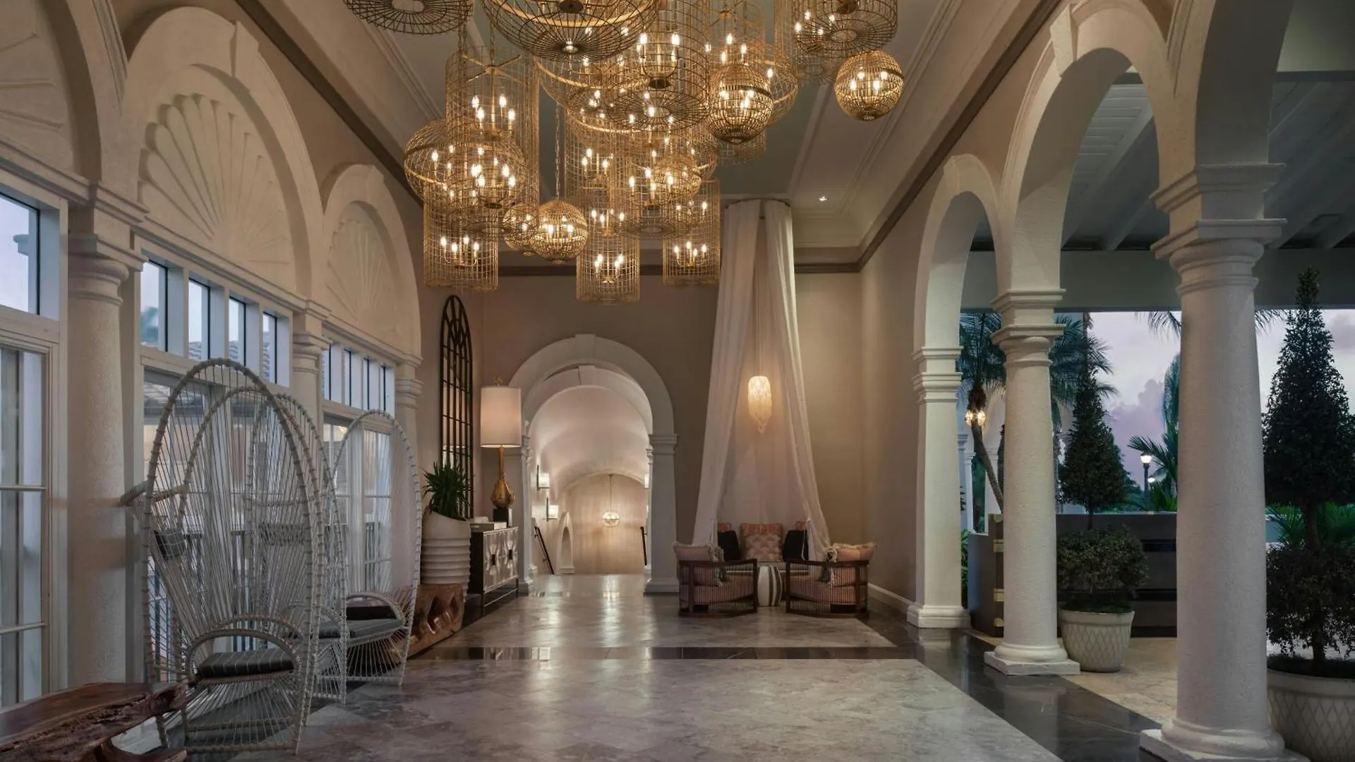 Resort Hotel The Ritz-Carlton St. Thomas Benner