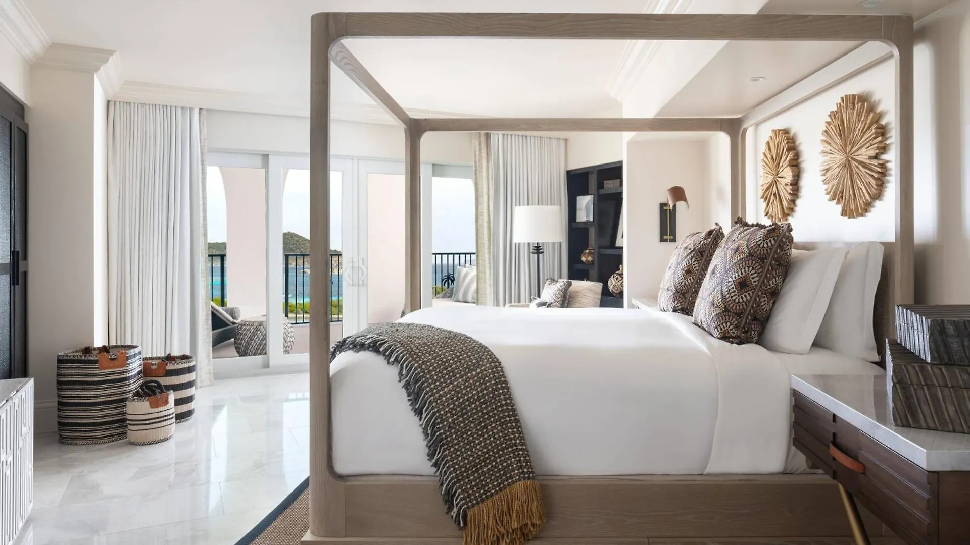 The Ritz-Carlton St. Thomas Hotel Benner