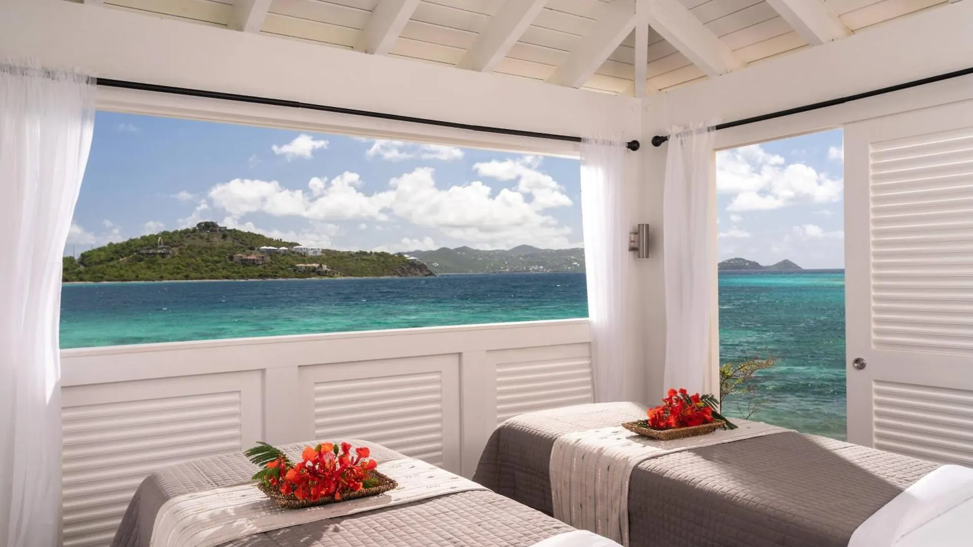 The Ritz-Carlton St. Thomas Hotel Benner